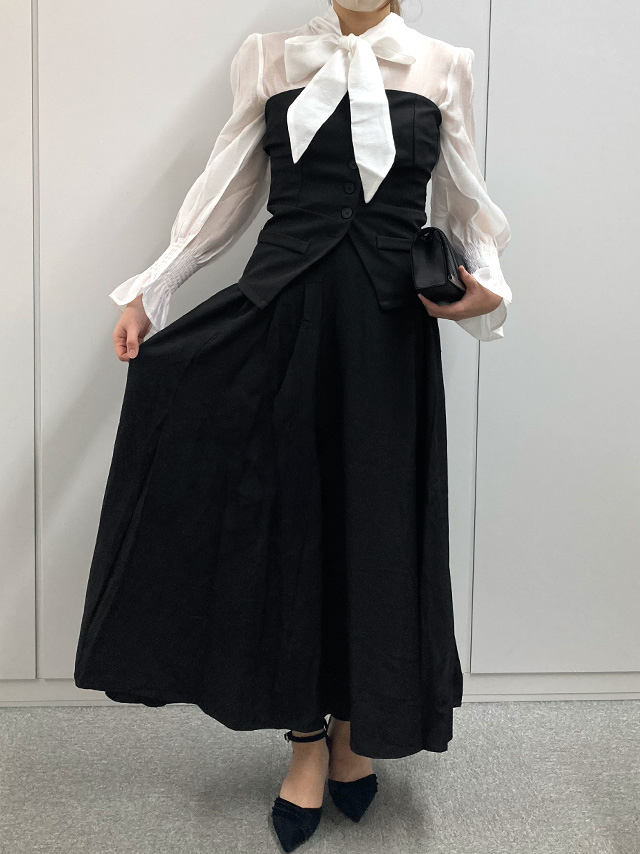 身長159cm骨格ストレートのスタッフがrt-lds6005(ブラック)を着用したフロント画像