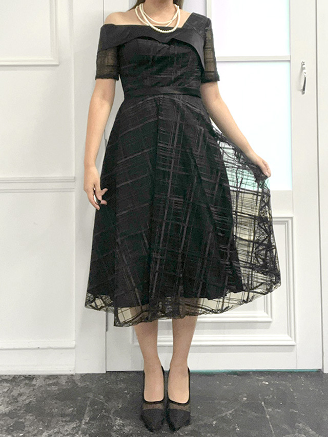 身長159cm骨格ストレートのスタッフがrt-mdm2(ブラック)を着用したフロント画像