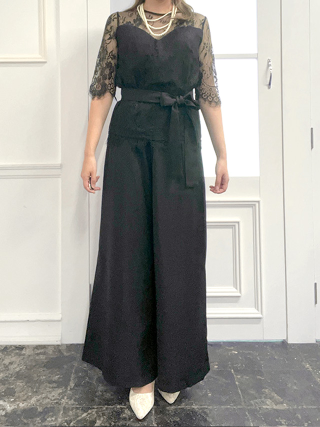 身長159cm骨格ストレートのスタッフがrt-pts7115(ブラック)を着用したフロント画像