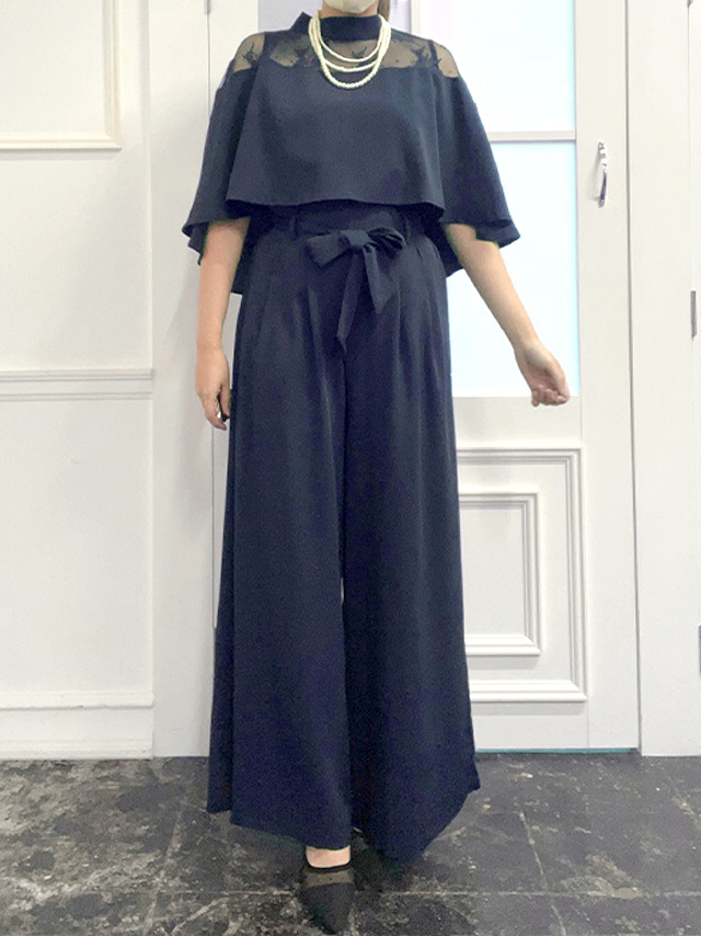 身長159cm骨格ストレートのスタッフがrt-pts88306(ネイビー)を着用したフロント画像