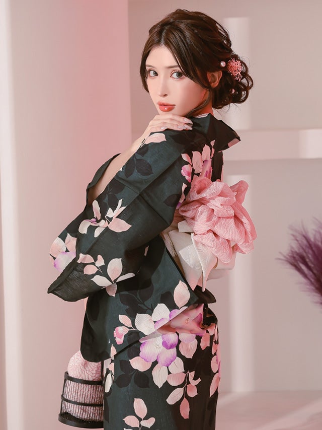 黒緑にニュアンス椿 大人の2点セットレディース浴衣(浴衣+平帯or作り帯