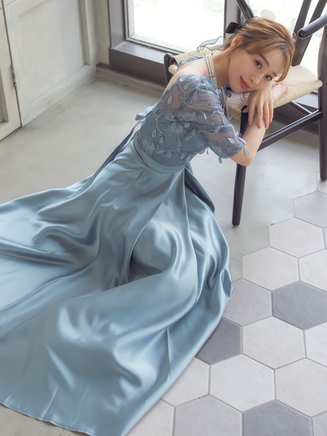 SUPER SALE] Vネック立体刺繍レース袖ありロング丈パーティードレス