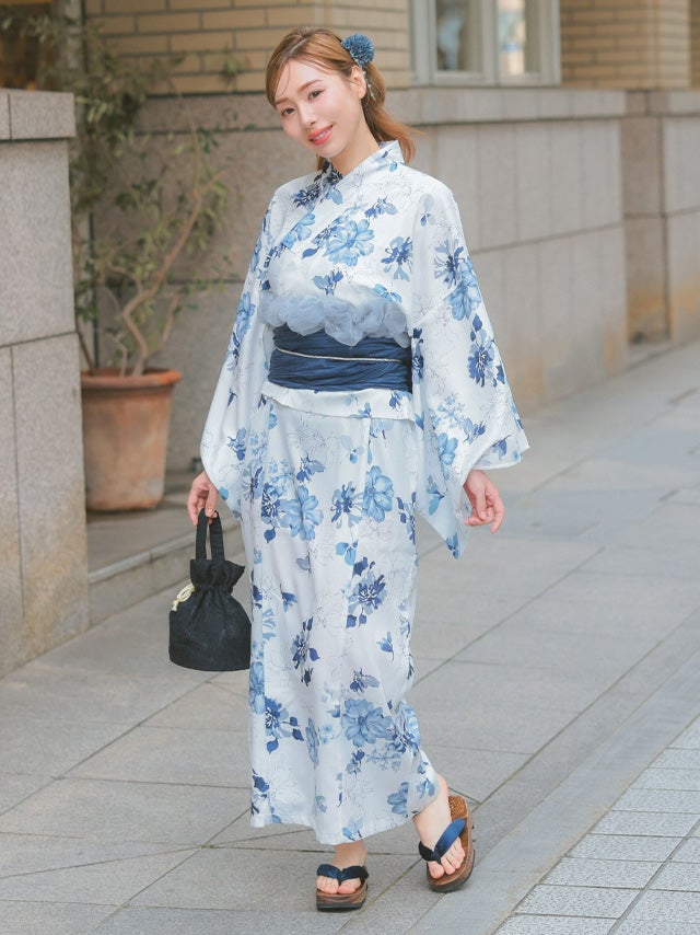 浴衣早割] 白地に水彩ブルー花柄フェミニン2wayワンピース浴衣3点