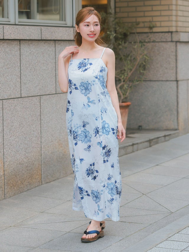 浴衣早割] 白地に水彩ブルー花柄フェミニン2wayワンピース浴衣3点
